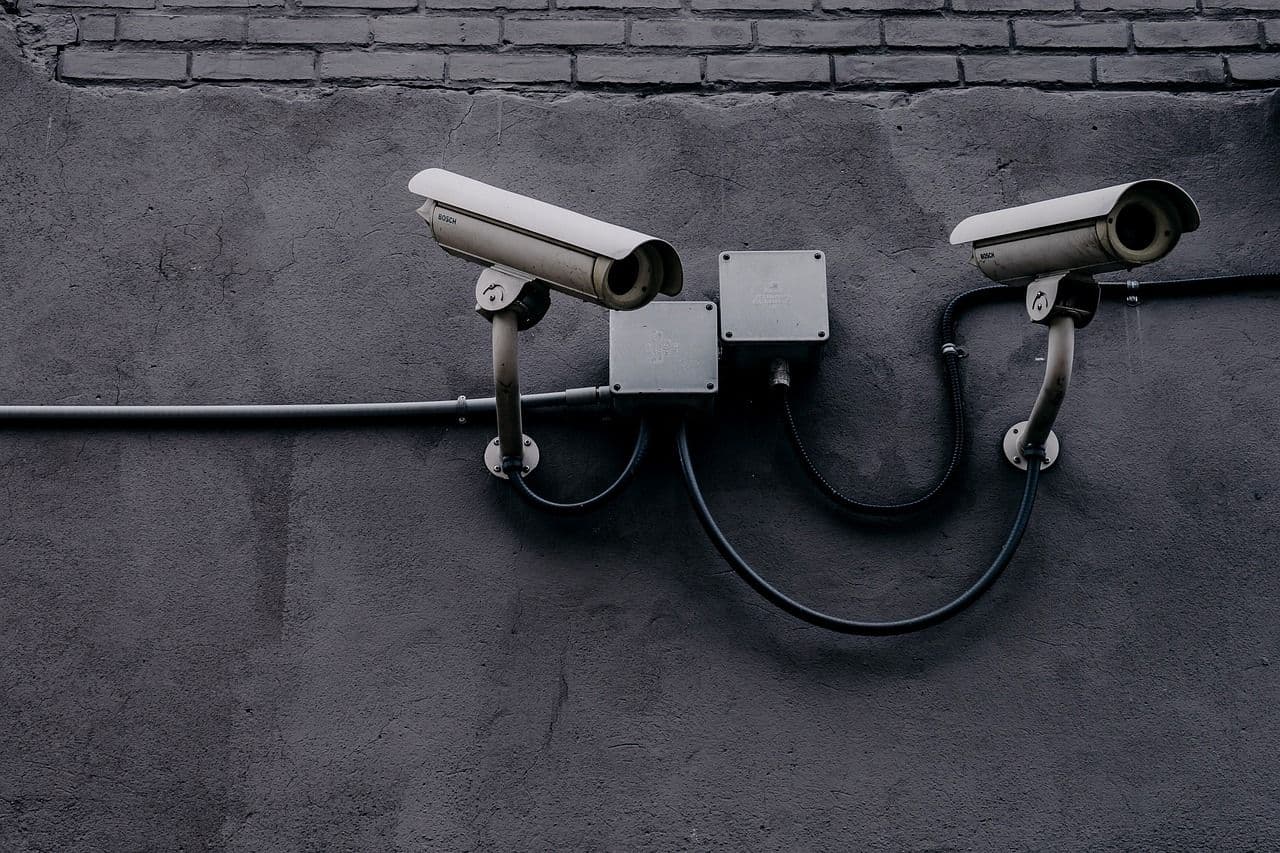 The Ultimate Guide to Physical Security Systems: Video Management and CCTV Solutions